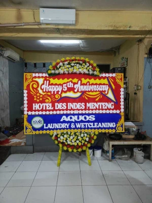 Papan Bunga di Ngareanak Singorojo