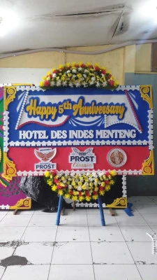 Papan Bunga di Ngareanak Singorojo